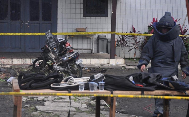 Habib Imbau Jangan Kaitkan Bom Samarinda dengan Islam okz.me/CXcOE