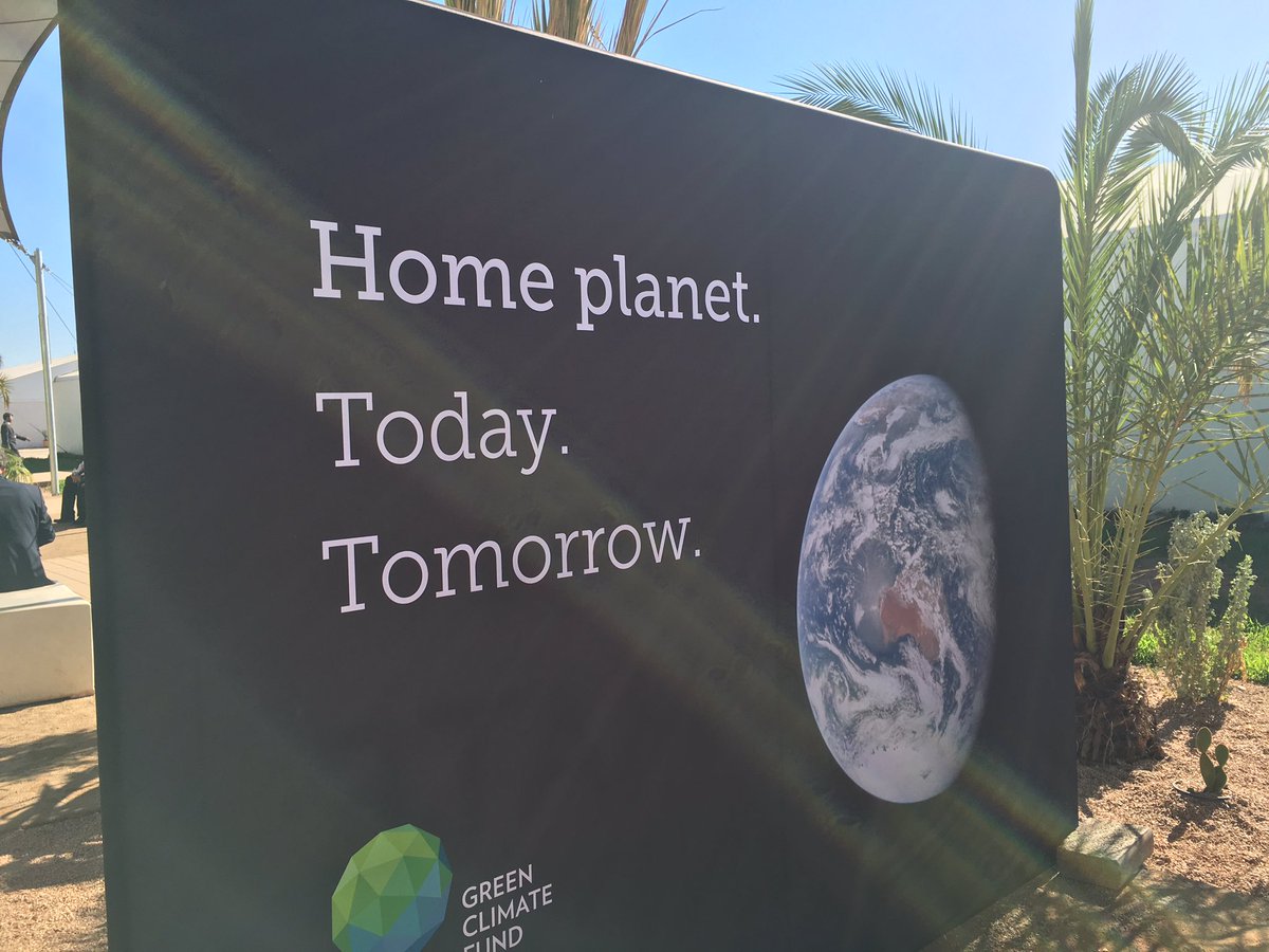cathmckenna's tweet photo. Enfin arrivée! Au boulot! Finally here at #COP22 and look forward to getting to work! https://t.co/YIZADI25Ji