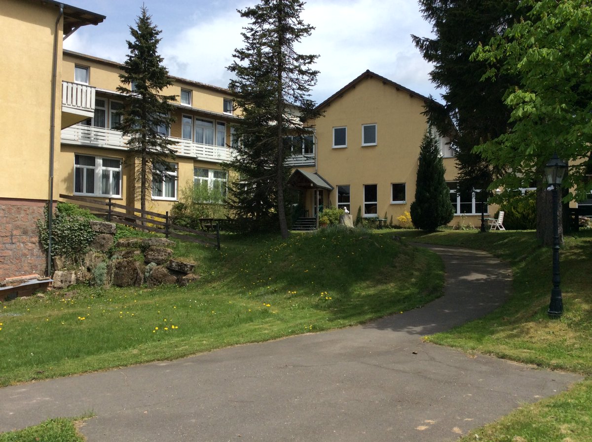 zimmer_gotha's tweet photo. #hotel #verkauf #winter #oberhof #mietkauf #zimmer #zentrum
Komplett möbliertes Hotel zu verkaufen–Mietkauf möglich
https://t.co/6M3emSyuZh https://t.co/Q9fU7MW4Cm