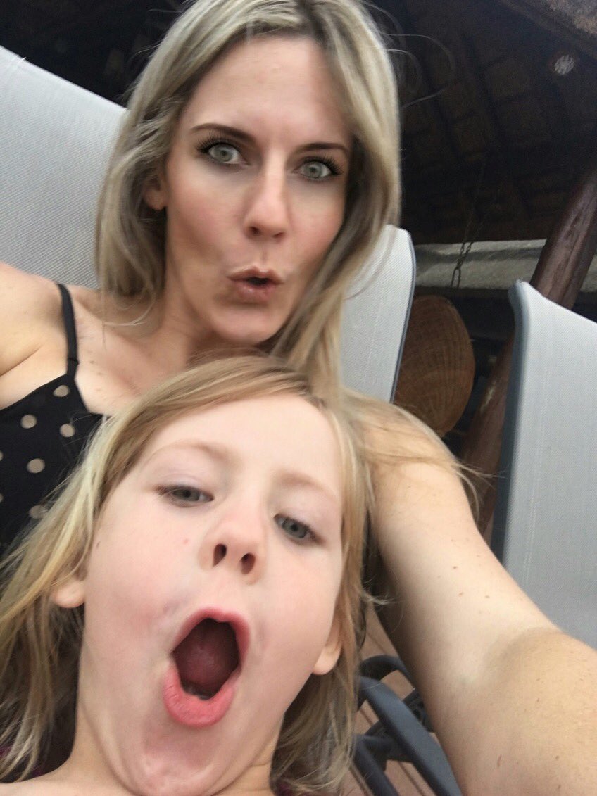marcellealliso1's tweet photo. #FamilyHolidays in the #bush #love you all @callison1982 https://t.co/x1s65ceA2n