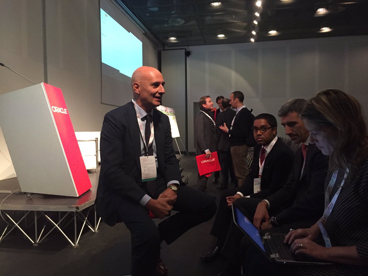 tweetH2H's tweet image. @MercedesBenz_IT racconta come è cambiato l'approccio del cliente, oggi utile fare #MarketingAutomation