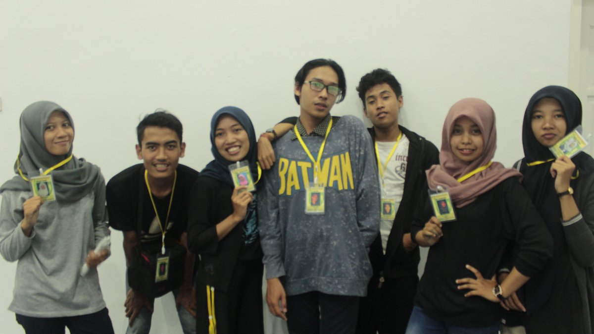 Para panitia FTMP XVIII yang selalu semangat dan gak pernah mengeluh dengan kegiatan yang padat dan melelahkan. Tks😊