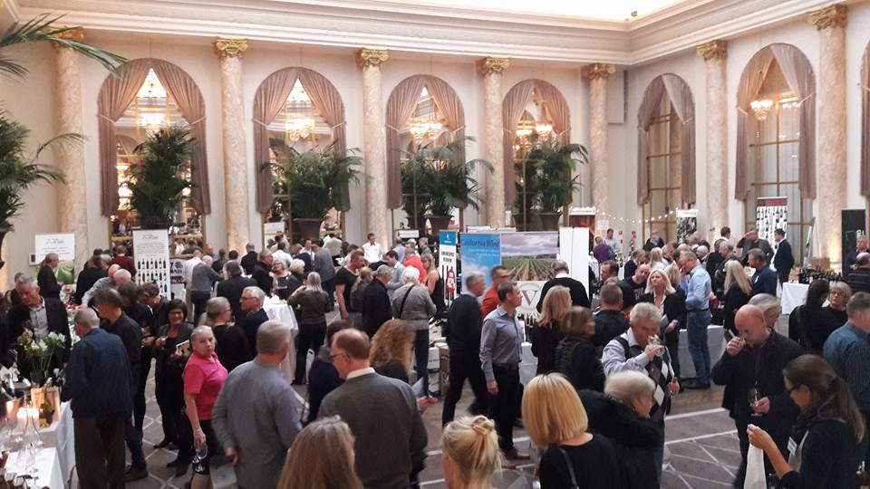 SLOinNordics's tweet photo. Great interest for wines from #Slovenia at #DAngleterre Hotel #Copenhagen at JuleVinmesse https://t.co/PvkM1YOcdp