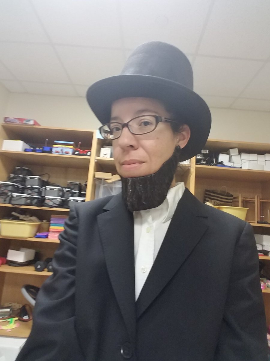 TCHSMrsScull's tweet photo. Just not going to the theatre today. #tchs  #lovedressupdays #amazonprimenowforthewin https://t.co/mD7Ks13hth