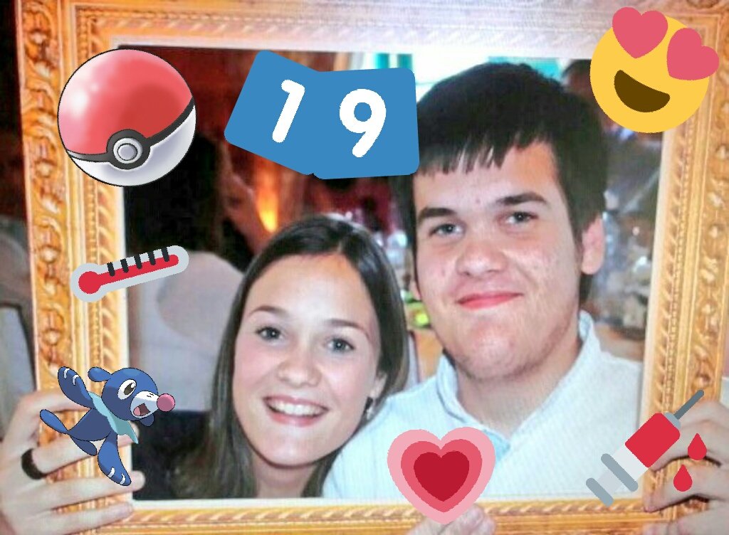 mngelesss's tweet photo. ¡¡¡¡Feliz cumpleaños al mejor hermano del mundo y al mejor futoro médico!!!!😋💚 Te quiero mucho😍😚❤ @vcb1412 🎊 https://t.co/xbxgJwvptW