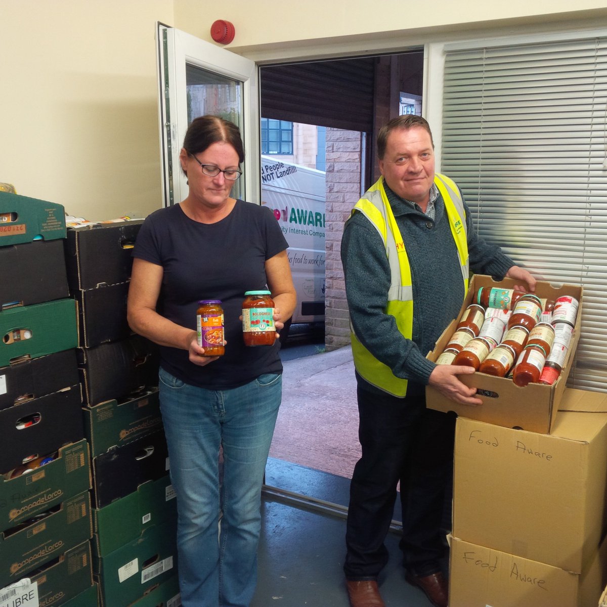 FoodAWARE's tweet photo. Huge thanks @foodbankBD 4 all this surplus food! @thelight_church #WasteNot #southyorkshire @TrussellTrust #ilovedn https://t.co/wUnIh1FrBf