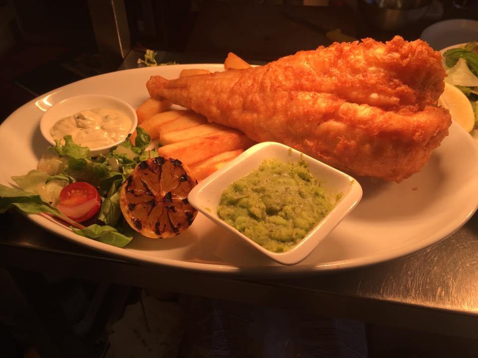 WoW_Bromley's tweet photo. Great food, & the only pub in #Chislehurst in 8 yrs to be #CAMRA #goodbeerguide2017 @ImperialArmsPub has it all! https://t.co/qiY3XDmIuN https://t.co/qAYy18BEZV