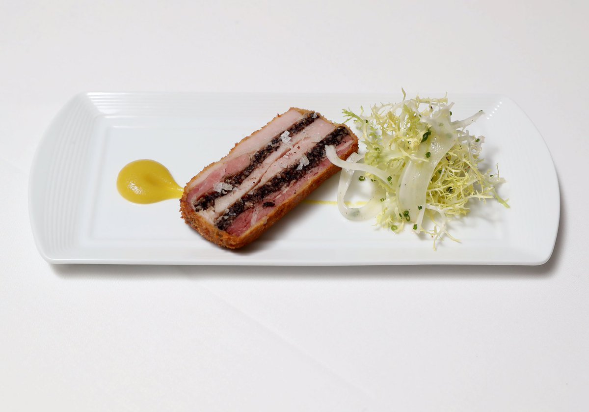 Balloo House tweet media