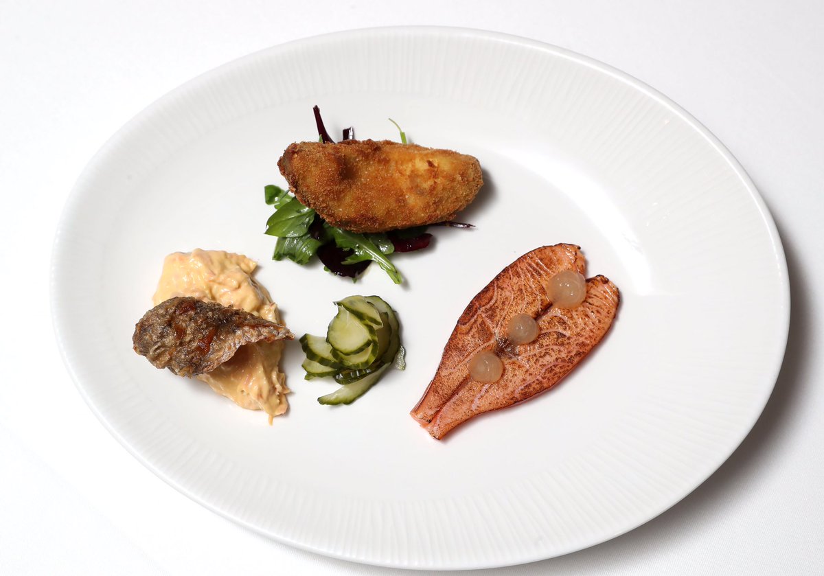 Balloo House tweet media