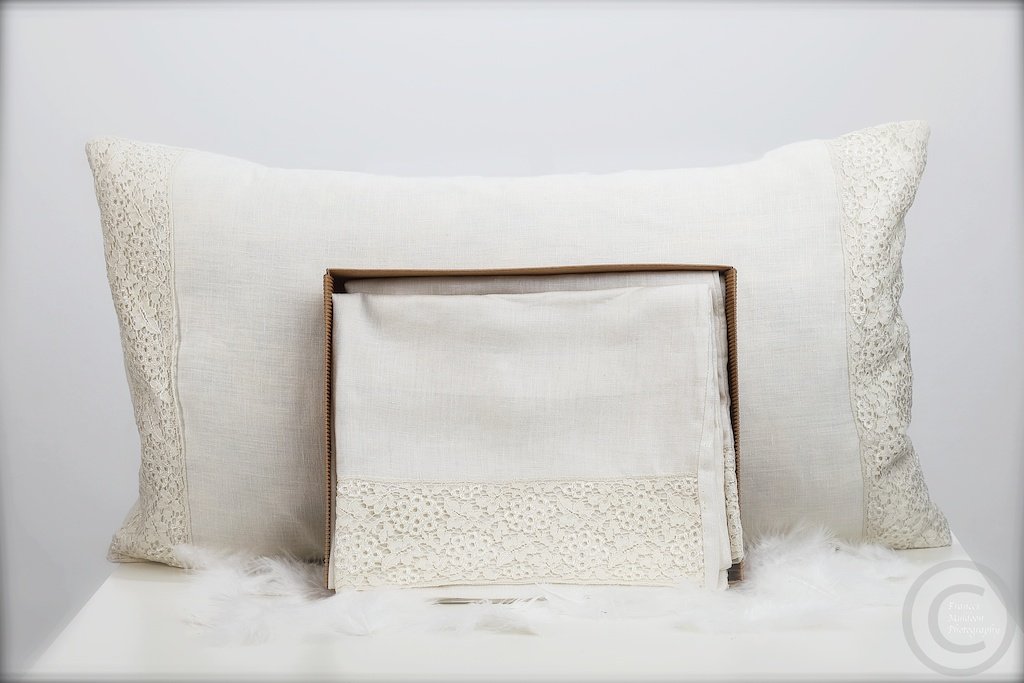 tis the season of giving Lovely unique soft Irish linen pillow sets #CraftHour #CreativeBizHour