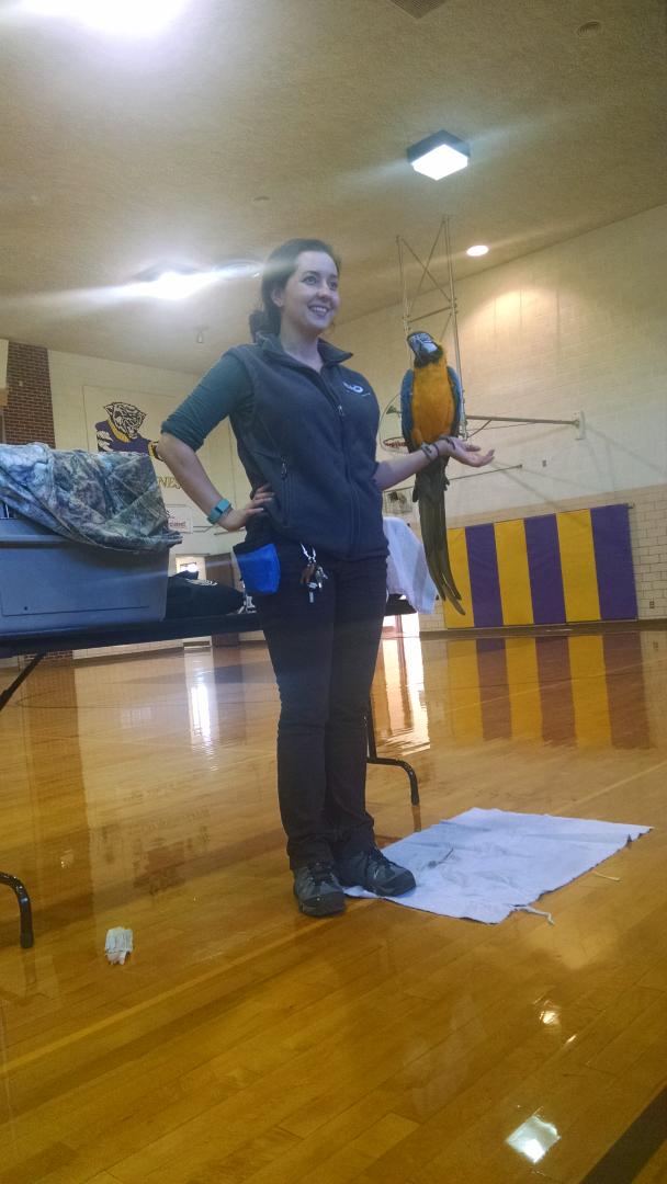 moreytech's tweet photo. Thank you for the awesome assembly today! @blankparkzoo @WBMWolverines https://t.co/Smro535D11