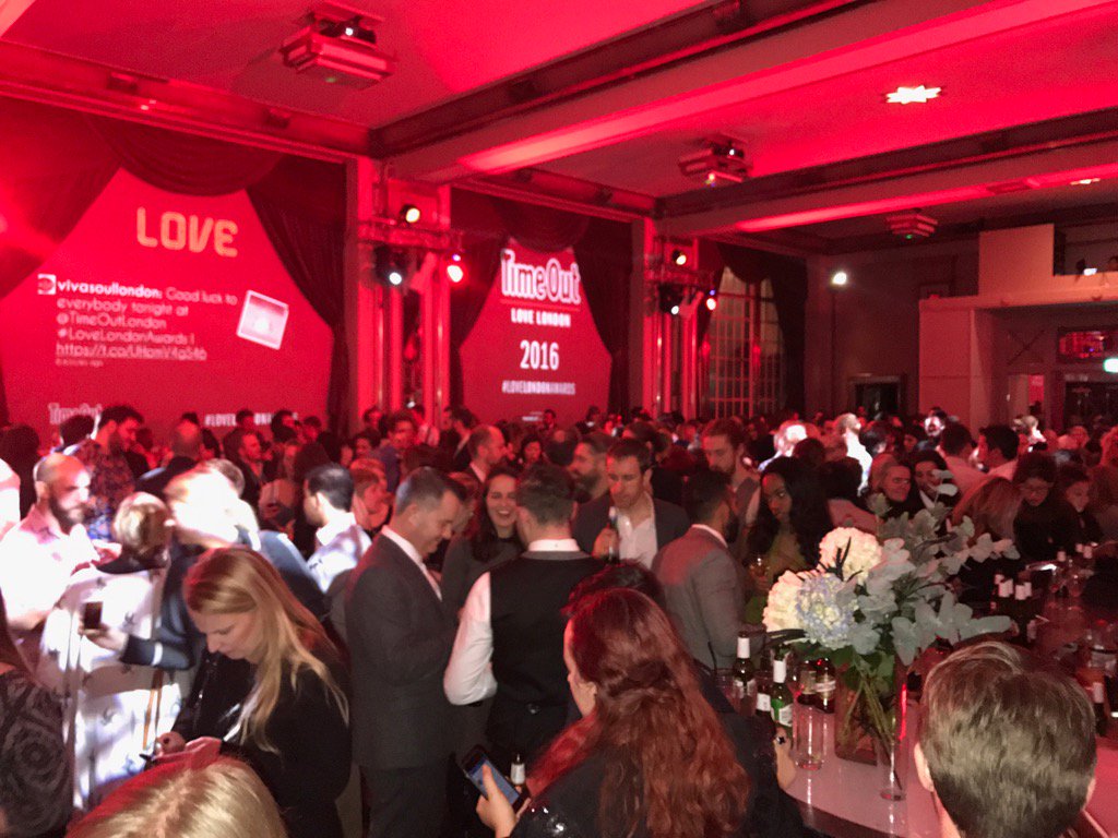 donjuliobruno's tweet photo. #LoveLondonAwards  now ready for the winners @TimeOutLondon https://t.co/T3BzVfxvbv