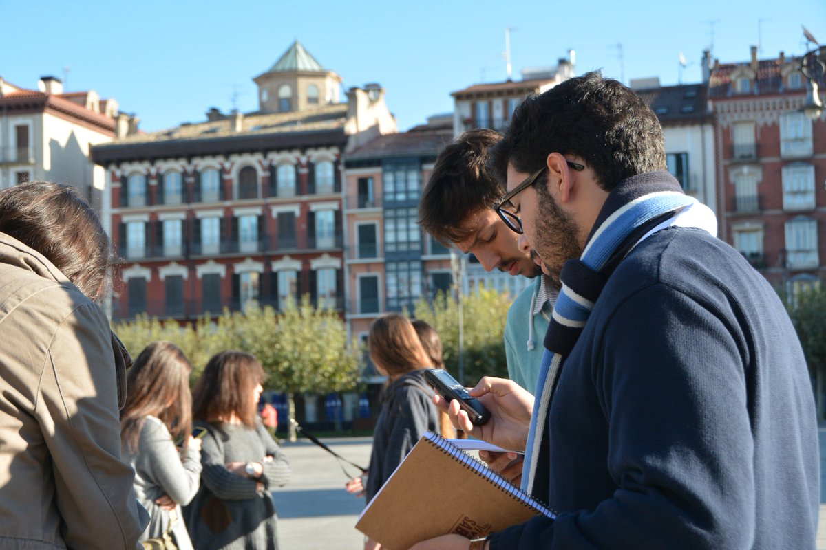 HSintecho's tweet photo. No os perdáis la entrevista que le vamos a hacer hoy a los fundadores de @StagesProject. ¡Pronto en nuestro sitio en construcción! https://t.co/xC0rHVgHxV