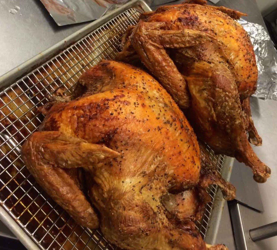 HsvMeetings's tweet photo. Your recipe for a distraction-free holiday: #JacksonCenterChefs are cooking Thanksgiving Dinner! https://t.co/0cVfTTlcX5 #Thanksgiving2Go https://t.co/5oHpFiGaHt