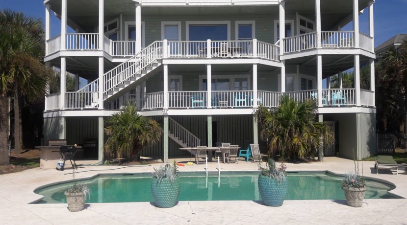 SandDollarSC's tweet image. 126 Ocean Blvd on Isle of Palms is now listed on the market.   sanddollarrealestategroup.com/property/126-o…