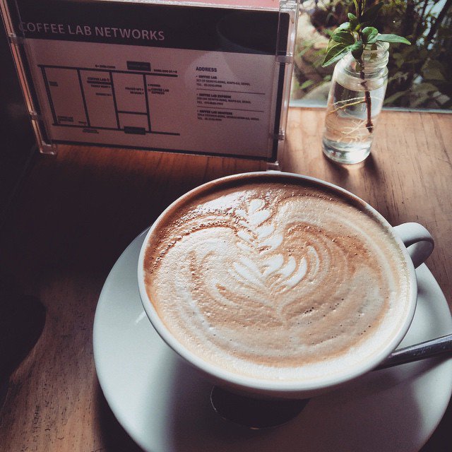 #cromulentcoffee at Coffee Lab #latte #latteart #coffee #commongroundscollective #seoul cromulentcoffee.com/?id=ig296648518