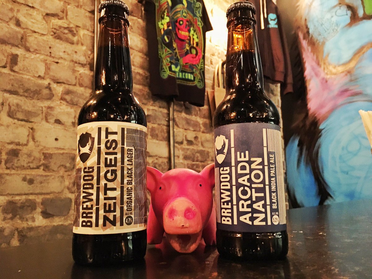 brewdogsoder's tweet image. This message is approved by Donald...the pig of doom. #winterishere #darkbeers