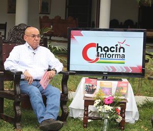 NayiPSUV's tweet photo. Hoy a la 7:00pm No te pierdas Tu Programa Especial #ChacinInforma desde la #FILVEN2016 por @TVFANB #PoderPopularConChacin https://t.co/cYsOwY4Wvb