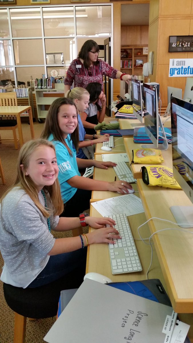 KayemLibrary's tweet photo. 6th grade science hard at work on long term projects @kinkaidschool @KinkaidMSSci https://t.co/KWfMMa80bt