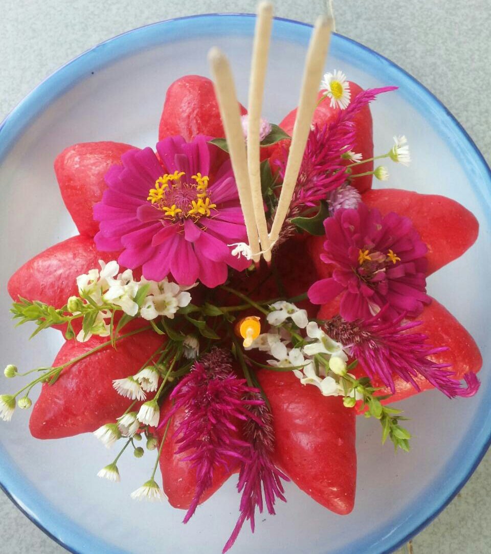 mikinarak84's tweet photo. #ลอยกระทง #festa #supermoon #festival #Thailand 🌺🌺🌺🌺🙇🙇🙇 https://t.co/DLFV3pvfFx