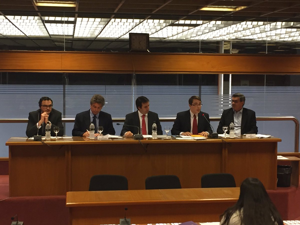 DiputadosUY's tweet photo. Los integrantes de la mesa: Sr Christian Núñez, Diputado Gerardo Amarilla (Pte de C.RR), Sr. Roel Bottari y el Senador Pedro Bordaberry. https://t.co/naRddfYfuH