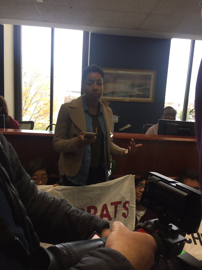 ACTION ON SCHUMER RN "I don't negotiate with white supremacy." #trumpvsallofus