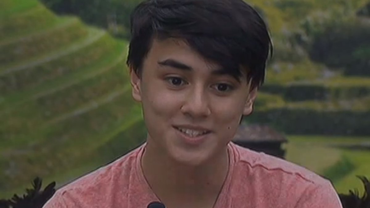 dxntplay's tweet photo. "The reason I felt happy was because, you know, Kisses is with me in the Big 3..." - Edward

#KissWard https://t.co/Nv1FYrPreq