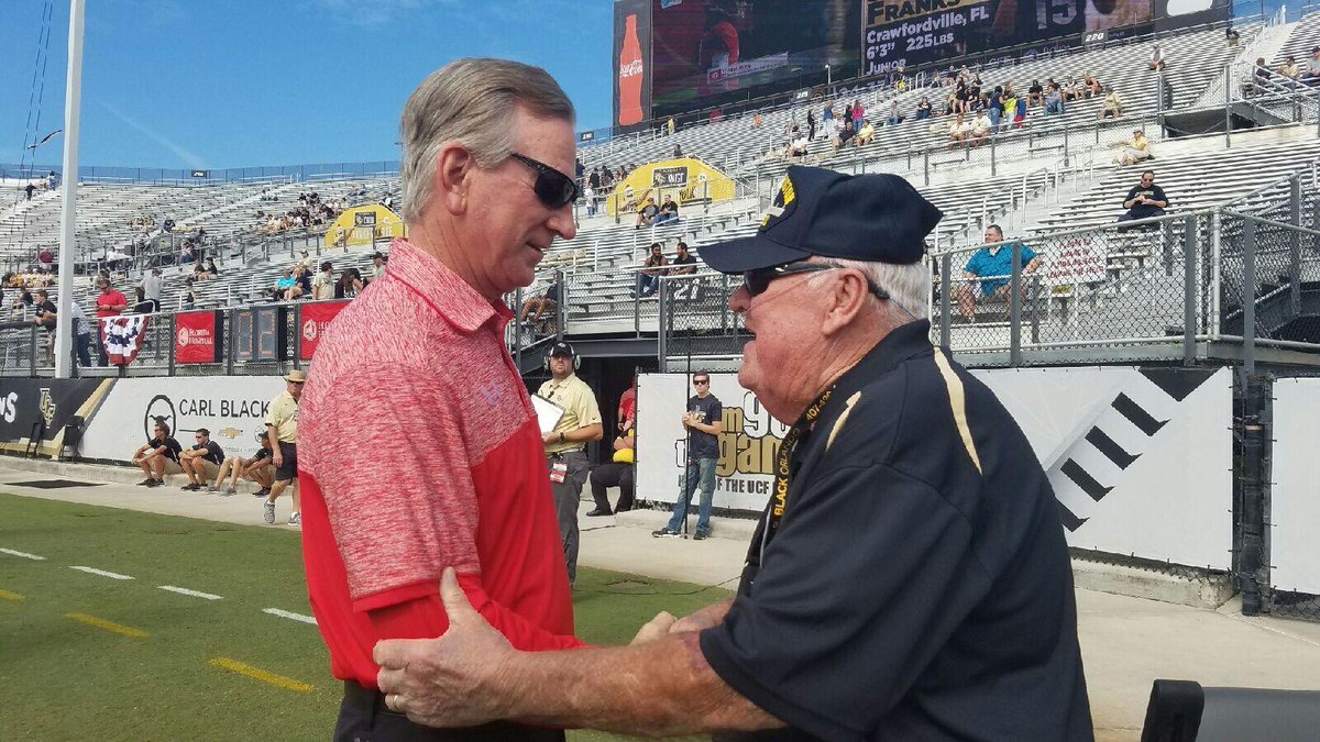 SupportTTF's tweet photo. Even on gameday Coach Tuberville stopping to thank a Veteran for his service to our country. https://t.co/dFwaWbSKxg
