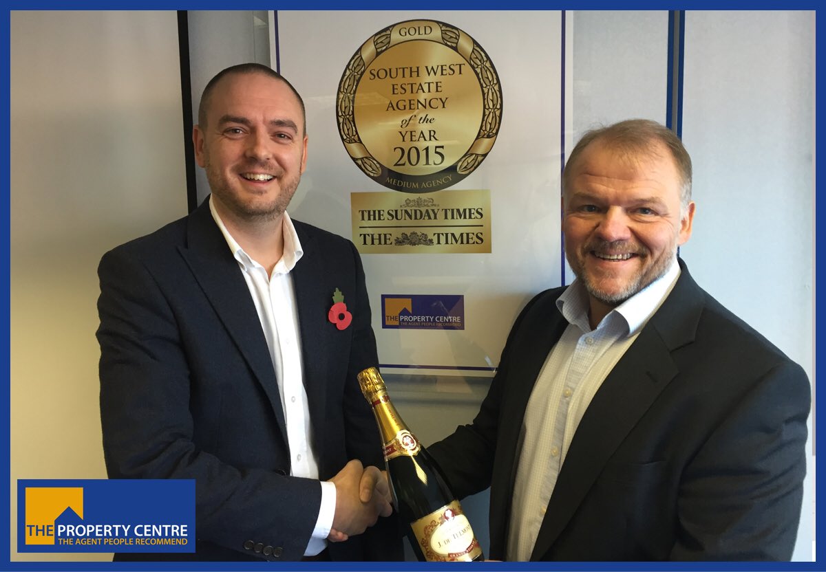 thepropertycent's tweet photo. Congratulations to our Financial Sales Director, @MAB_TWood on your 5 year anniversary 🍾🍾 https://t.co/lZ0KP0J659