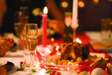 ColumbiaRest's tweet image. Enjoy 3 #Christmas courses and #BottomlessBubbles for £39 p.p. Available in December. Book now on columbiarestaurant.co.uk/#!events-and-o… #SE16 #CanaryWharf