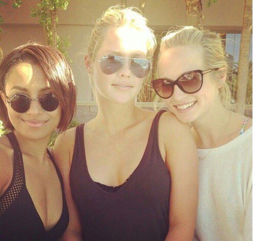 roleplaytwitte1's tweet photo. Babes. https://t.co/7JFxOi6JIx