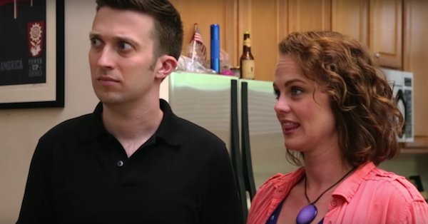 Video Licks: <a href="/wkwardSpaceship/">Awkward Spaceship</a> Presents The Art of #ReverseFakingIt in a New WE SUCK AT THIS… comedycake.com/archives/38978