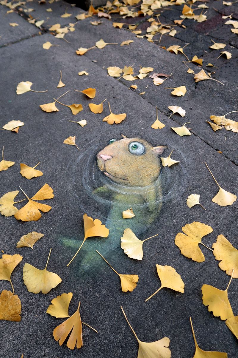JuicyCanvas's tweet photo. By David Zinn – In Ann Arbor, Michigan, USA https://t.co/WjjUjJiRuT https://t.co/SVpN1COiQy