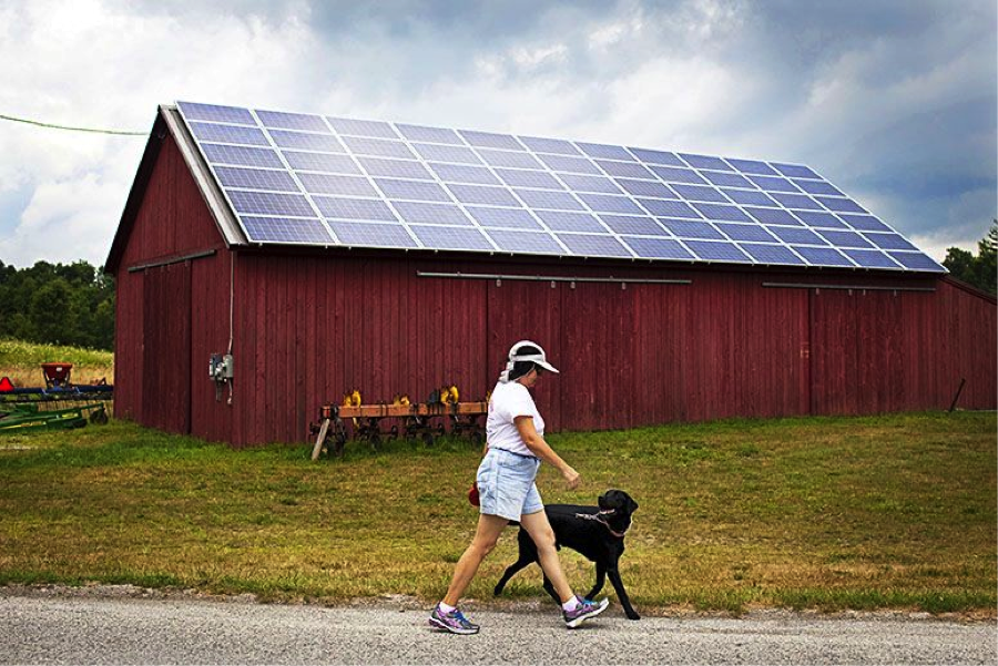 vlsonline's tweet photo. .@USDA is bringing #SolarEnergy and other green technology to rural communities. https://t.co/h0fyu2jrQu https://t.co/tKeXyldHsX
