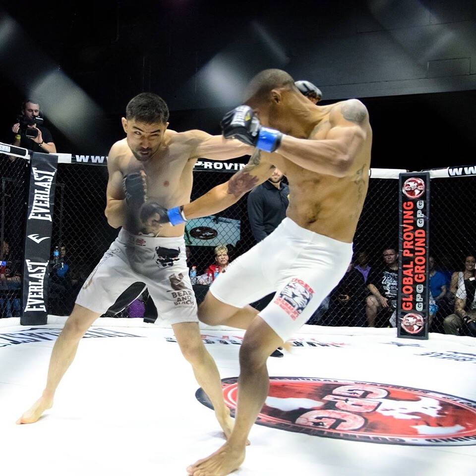 GPGBarbN's tweet photo. ALL PRO MMA DEC 17 https://t.co/PoBCZXYaJb…/  Info https://t.co/7NyHuY1le5 @GPG_MMA @rebeccar_fit @ECFmma @RenzoGracieBJJ #gpgmma #njmma https://t.co/auejwKMZr8