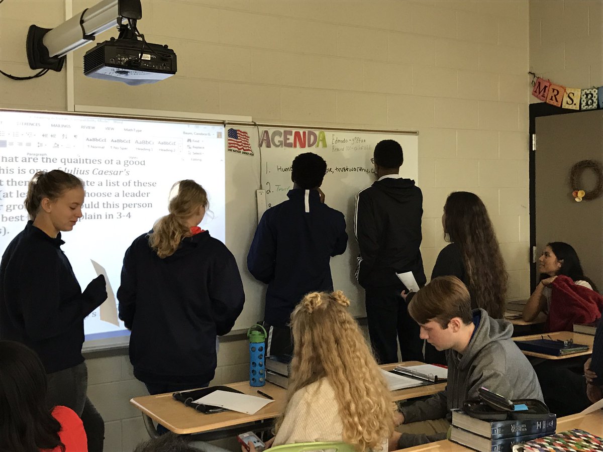 Candace_Baum's tweet image. Traits of a good leader: beginning Julius Caesar and also making modern day connections about today's leaders #mcsconnect #mcslearn