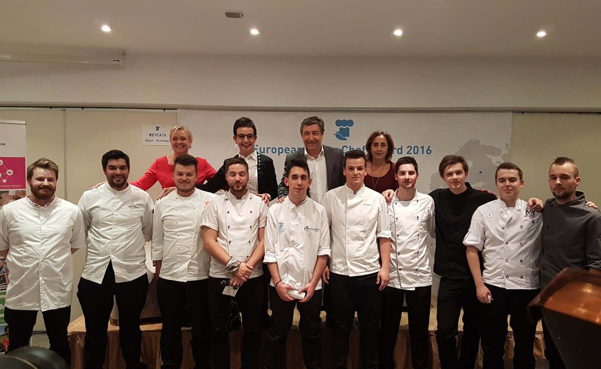 StPol_HC's tweet photo. Gràcies a tots!! @Xef_Ruscalleda @CanRocaCeller @cristinajolonch #EYCA16 #euhtstpol #igcat #somgastronomia https://t.co/Hm3Ce9p16J
