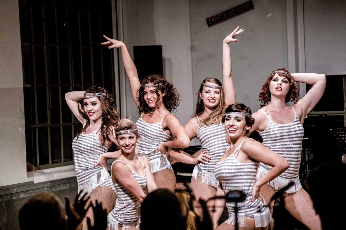 HotBoxGirlsVienna tweet media