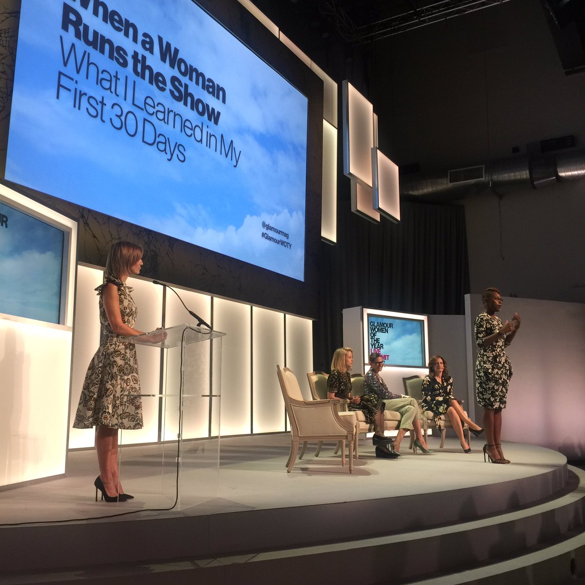 AMISNEM's tweet photo. Issa Rae, talking about her first 30 day as a boss; lesson: fight for what is important to you. #GlamourWOTY https://t.co/JN3Xnnvz1Y