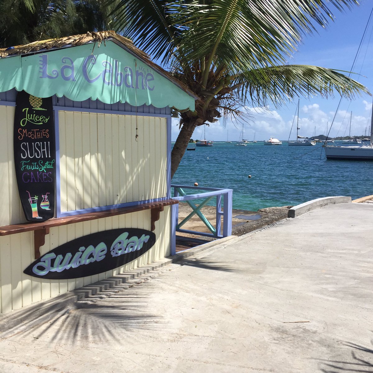 SailStarlight's tweet photo. A little juice is in order.  #unionisland #sailstarlight #travel #yachtcharter #sailing #caribbean #gaytravel #familytravel #yachting https://t.co/tbDlC2nl6U