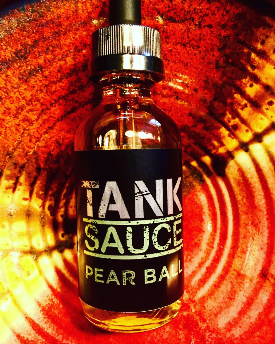 Shae_Pae_'s tweet photo. Pear Ball from tank sauce is a warm blend of pear, cinnamon and vanilla 😍  #vapehooligans #vape #vapeon #vapelyfe https://t.co/vdUasBmKPO