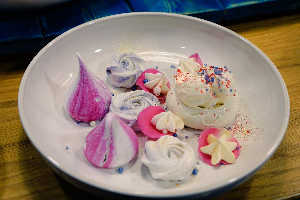 Meringue Girls (Meringue_Girls) Twitter