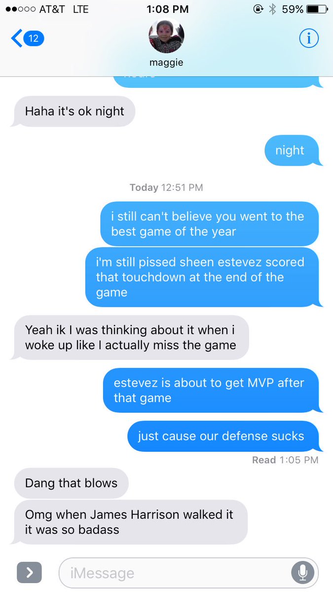 benpage_3's tweet photo. when girls talk football>>😍@maggieaking https://t.co/aaKVOA0k0D