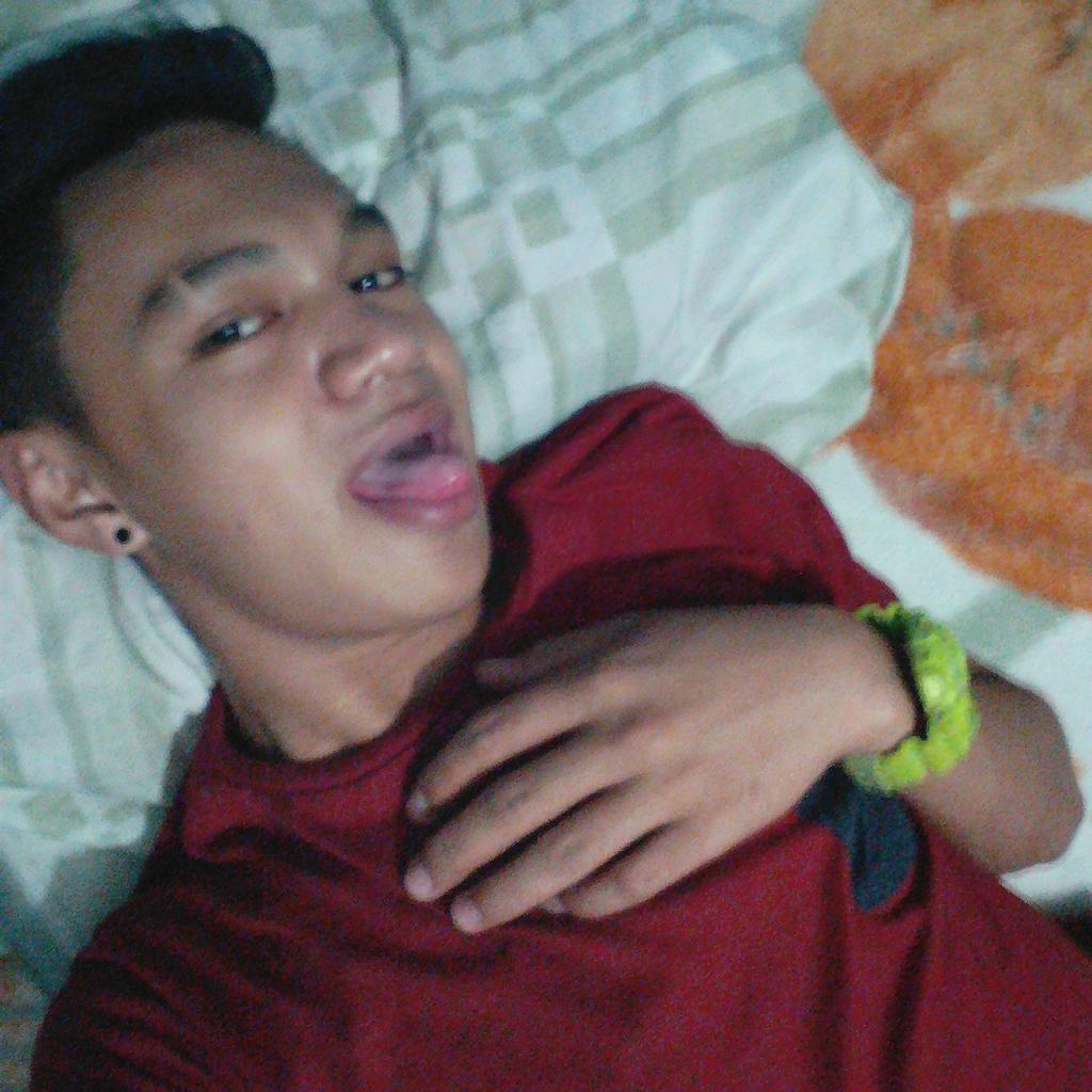 JadeJomarie's tweet photo. Hi 😉😅✌👌 https://t.co/mTi9ecrErf