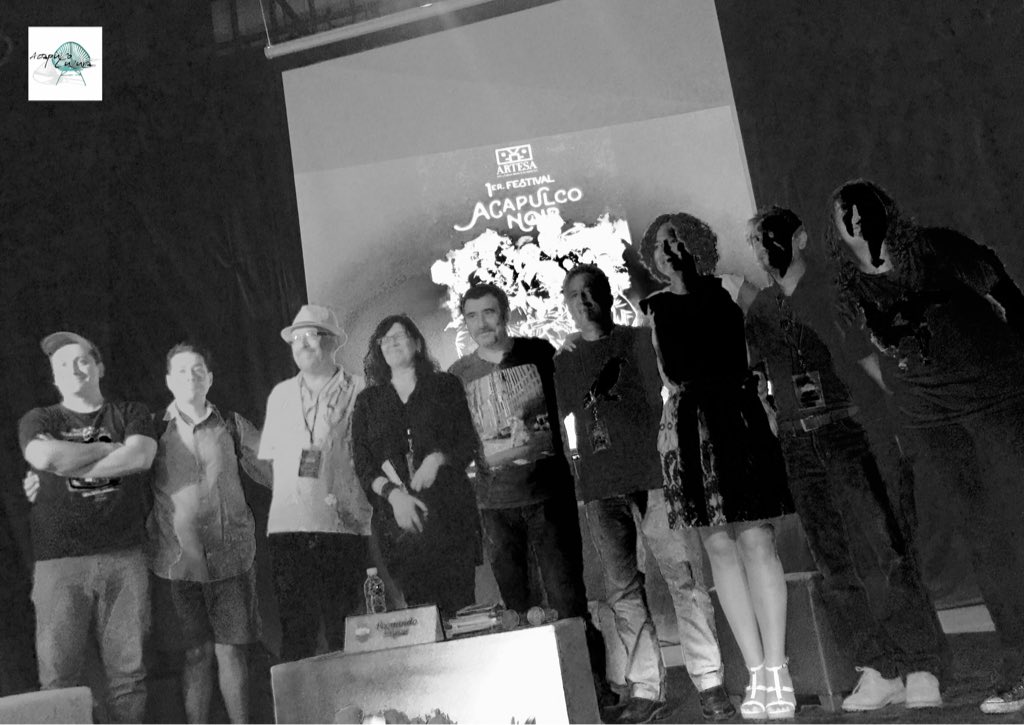 aca_cultura's tweet photo. Con excelentes charlas #AcapulcoNoir2016 dio fin el día de ayer. Con gusto esperaremos #AcapulcoNoir2017. https://t.co/I4dgxdDGjB
