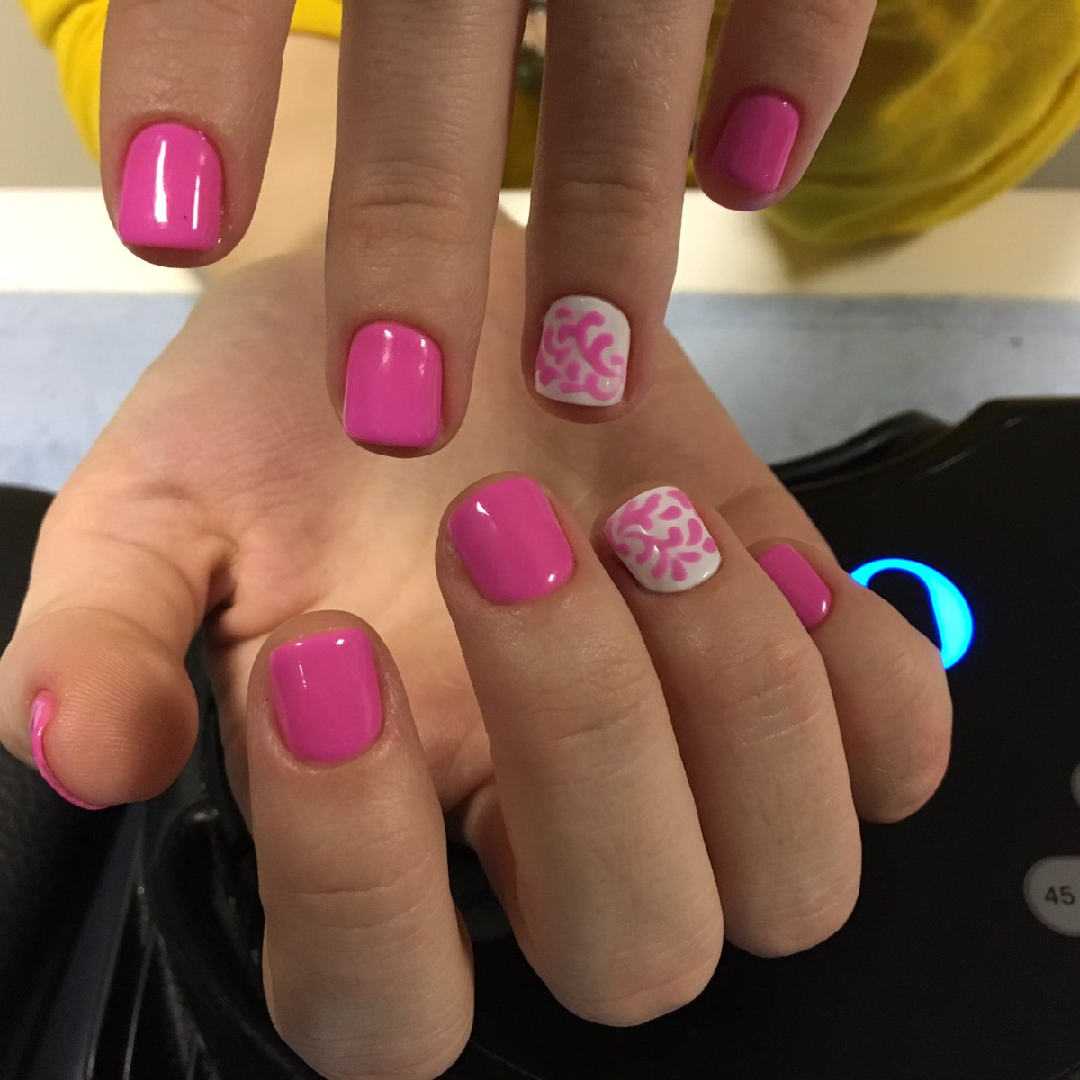 Маникюрчик💅🏻