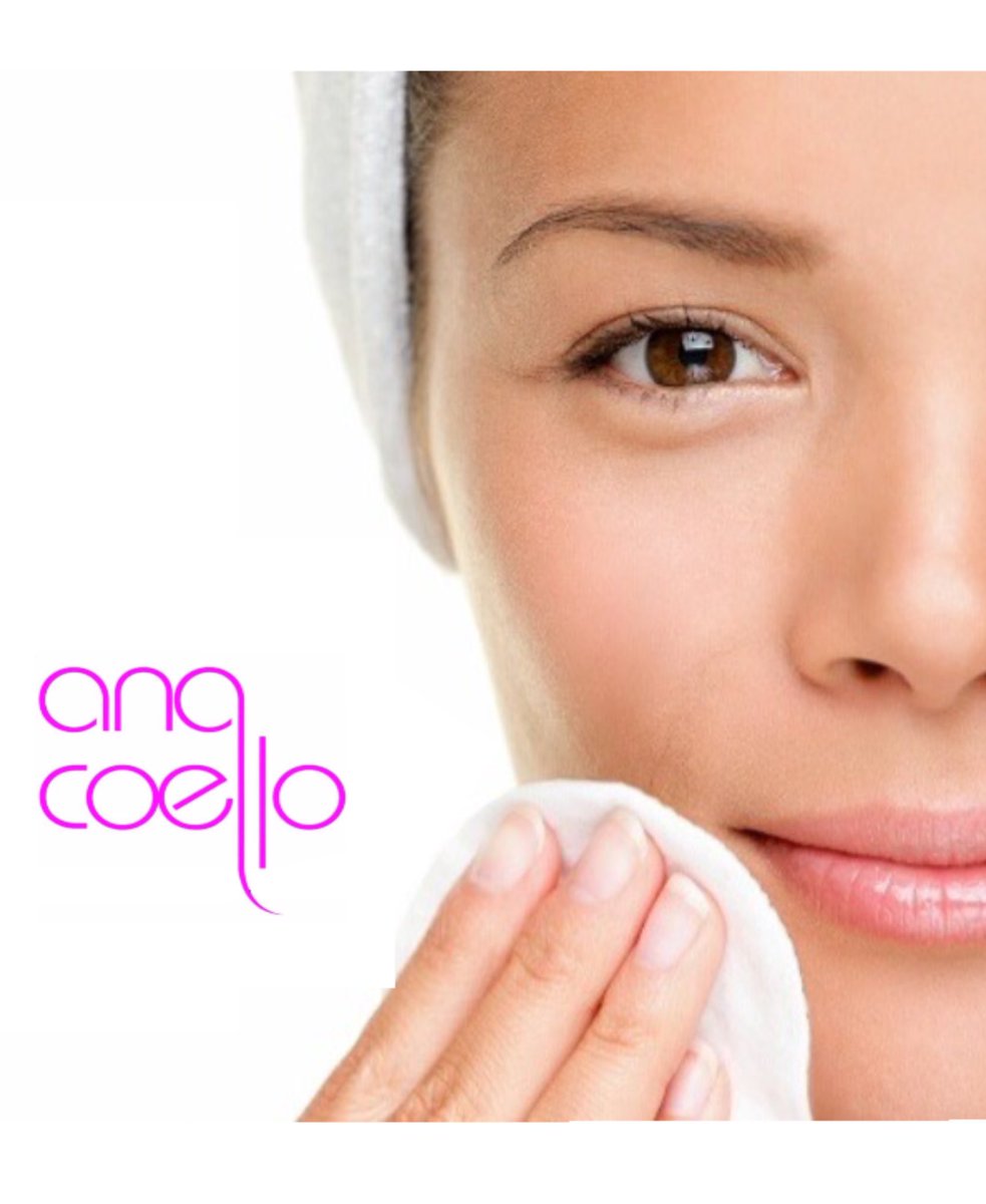 anacoellomakeup's tweet photo. Why are facials so important? 

https://t.co/ngWHuluyIM @BiziChelmsford @EssexBeauty_grp #Chelmsford  #beauty #essex #essexbeauty https://t.co/mT1QnsNK29