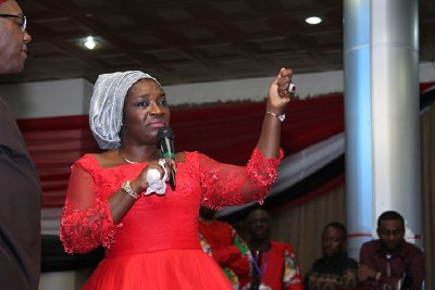 All indications are that the Supreme Court is poised to rule in favour of APGA’s Victor Umeh against Senator Uche Ekwunife who was ousted by Enugu Court