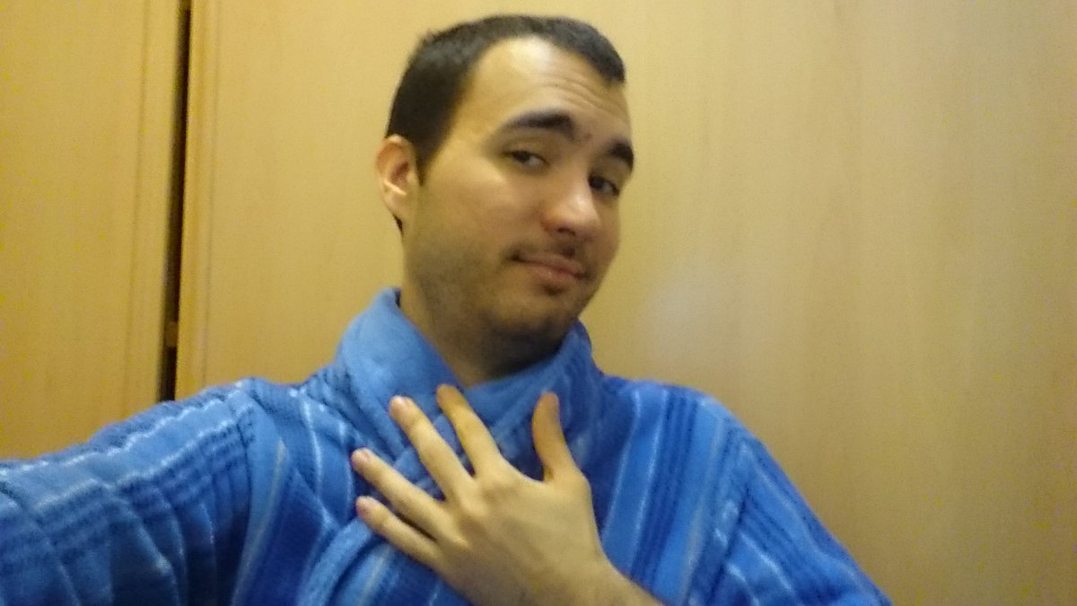 TheCharluski100's tweet image. DA BIG RETURN!!! :D