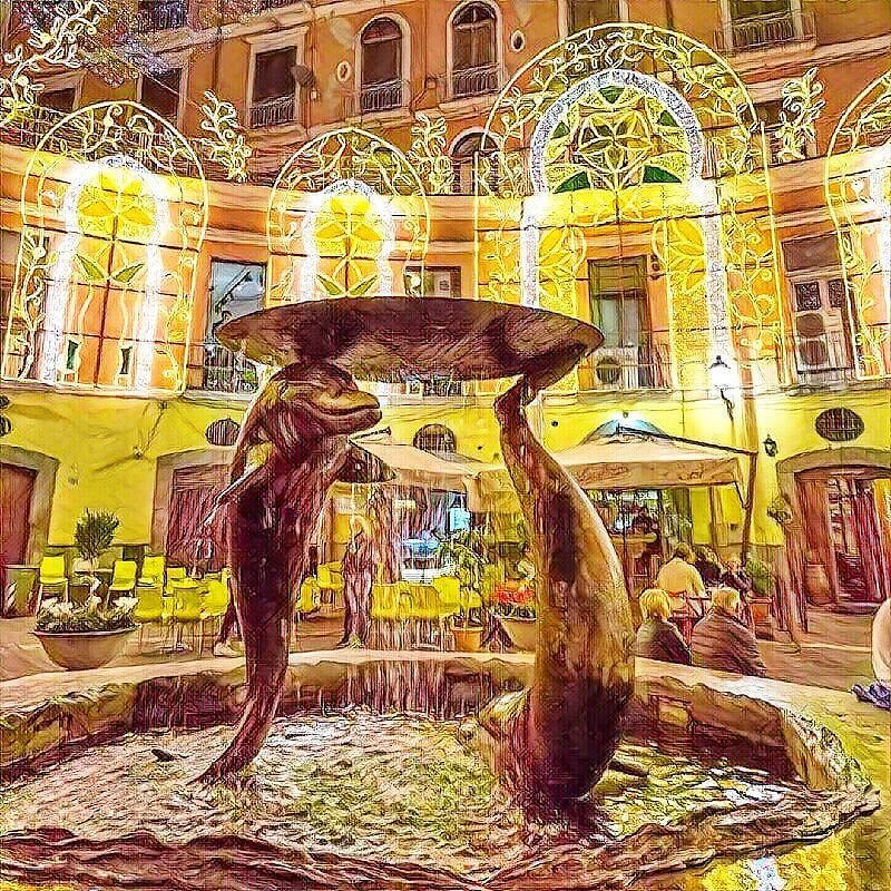 Fontana dei Delfini in Piazza Flavio Gioia ift.tt/2fRX7S4